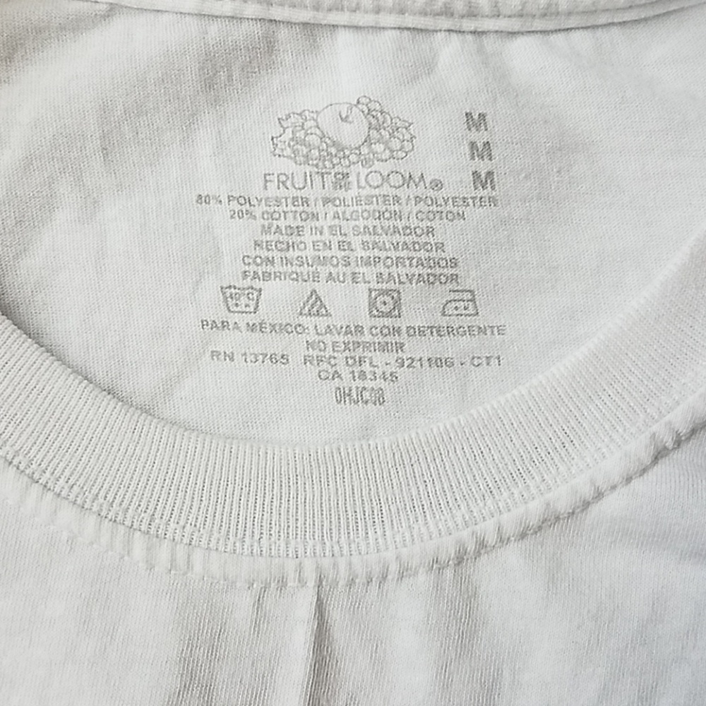 5 undershirts - Picture 2 of 3
